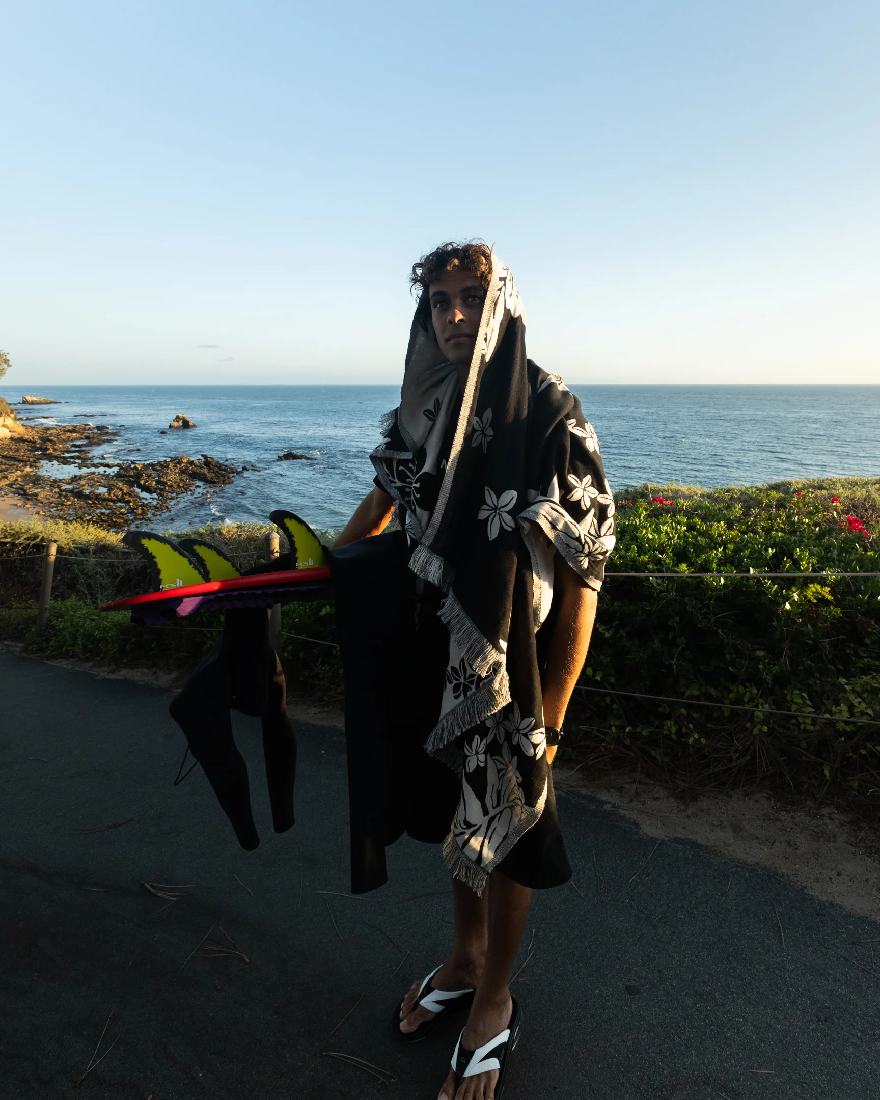 TENŌRE X Slowtide Lei Driftweave Towel - Image 4